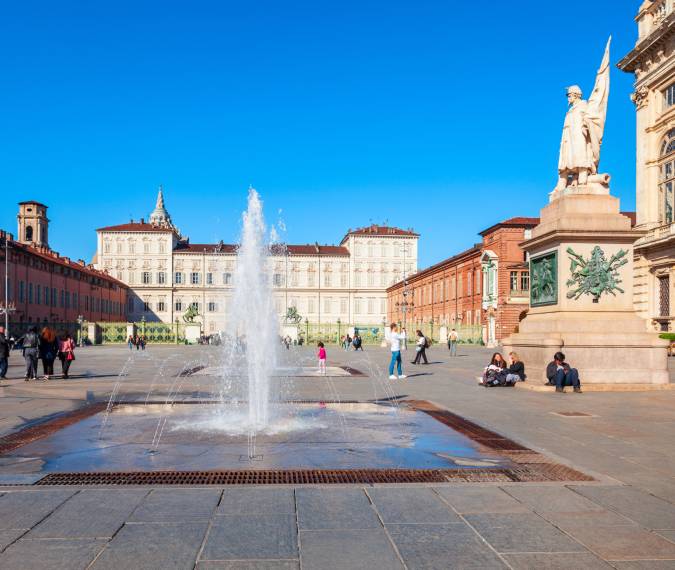 Parcheggi vicino Piazza Castello Torino