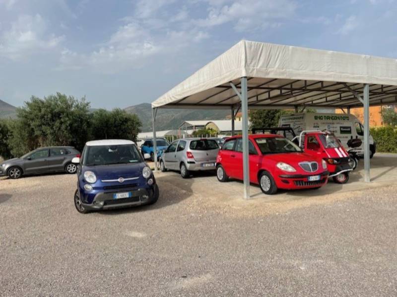 Mangoni Park - Porto Terracina Posti auto sotto tettoia Mangoni Park - Porto Terracina