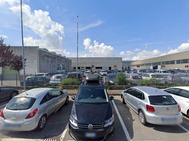 Milano Parking Airport - Aeroporto Bergamo Auto parcheggiate presso Milano Parking Airport - Aeroporto Bergamo