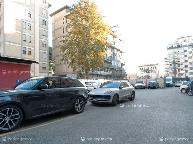 Garage Imperiale - Stazione Rifredi Firenze | ParkingMyCar Posti auto all'aperto Garage Imperiale - Stazione Rifredi Firenze | ParkingMyCar