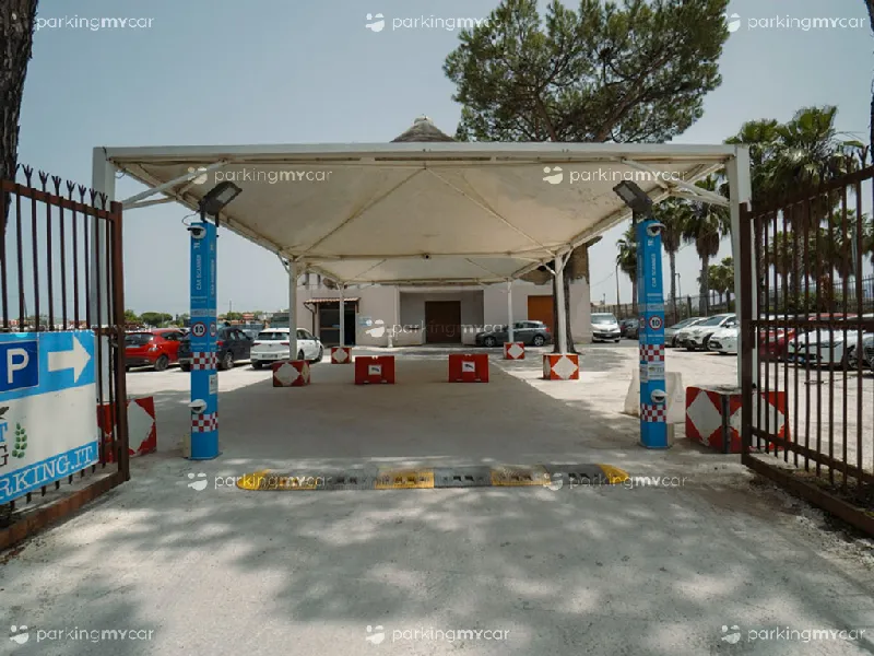 Best Parking - Aeroporto Ciampino Ingresso struttura Best Parking - Aeroporto Ciampino