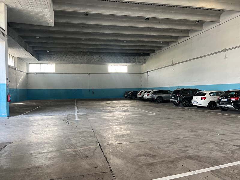 Borgo Palombaio Parking - Aeroporto Catania Posti auto al coperto Borgo Palombaio Parking - Aeroporto Catania