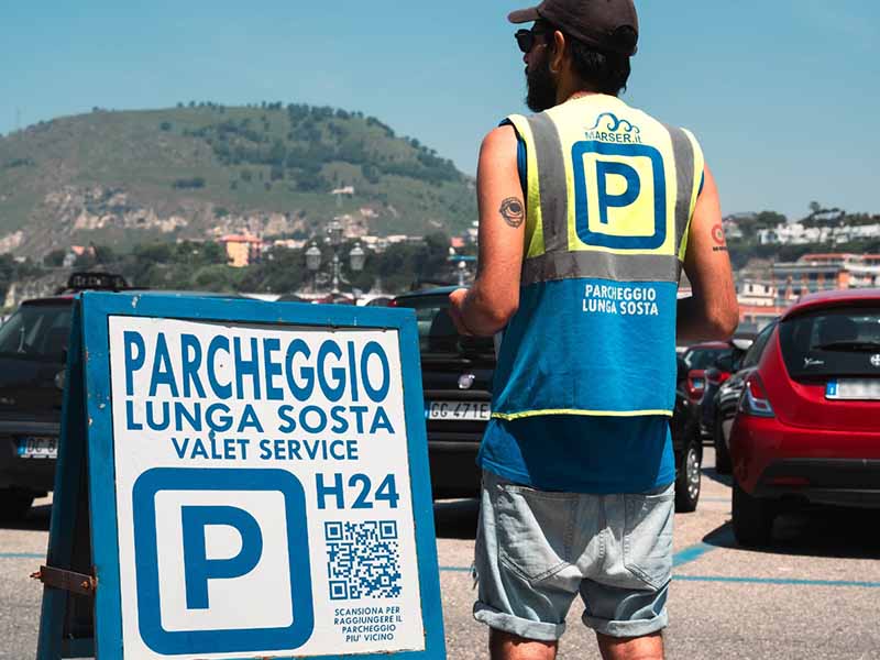 Garage Marser - Stazione Pozzuoli Solfatara Parcheggiatore Garage Marser - Stazione Pozzuoli Solfatara