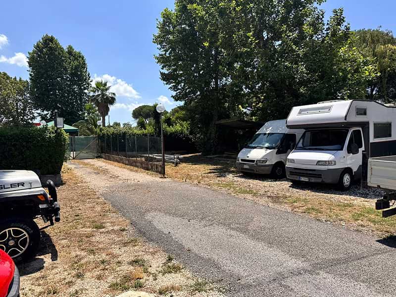 CarValet Ciampino - Aeroporto Ciampino Parcheggi all'aperto CarValet Ciampino - Aeroporto Ciampino